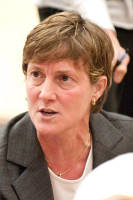 Head Coach Heidi VanDerveer